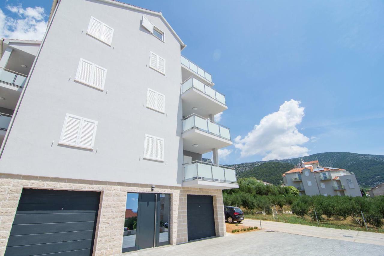 Apartments Sara 4 Bol Exteriér fotografie